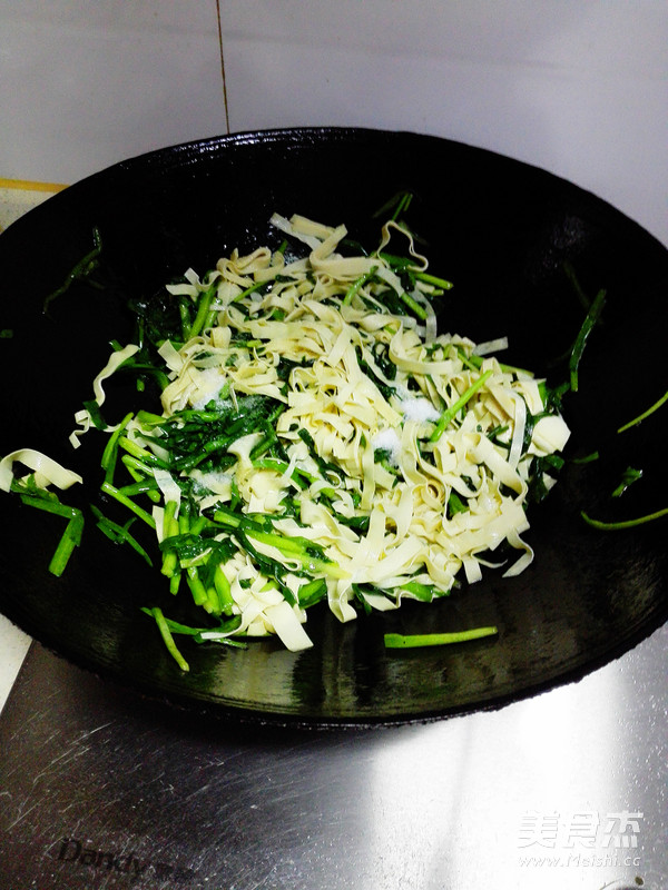 Stir-fried Chinese Chives recipe