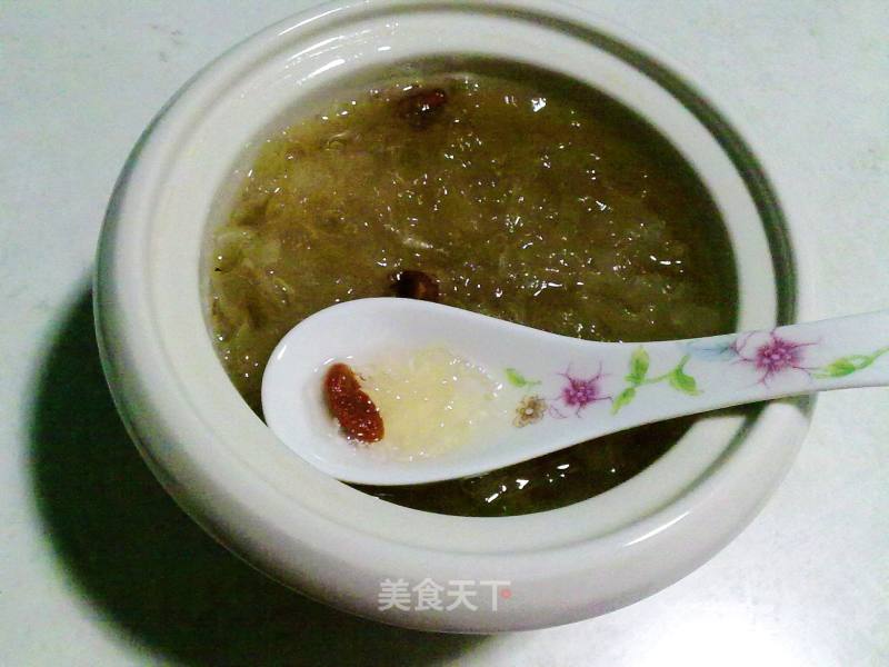 Stewed Bird's Nest with Rock Sugar and Tremella recipe