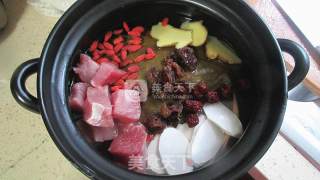 Stewed Turtle with Yam and Longan recipe