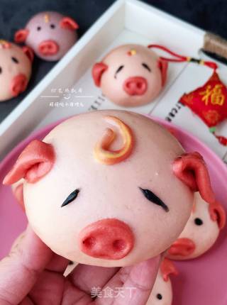 Cute Little Pig Buns recipe