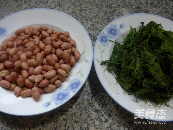 Moss Peanuts recipe