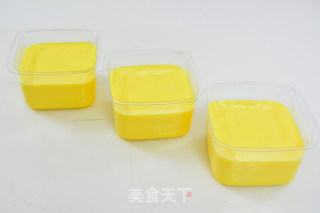 Mango Mousse Box recipe