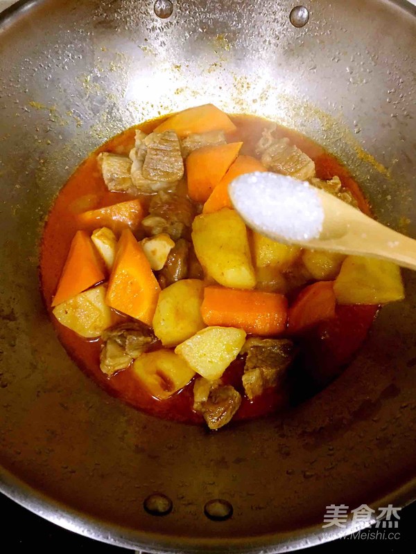 Curry Potato Beef Brisket recipe