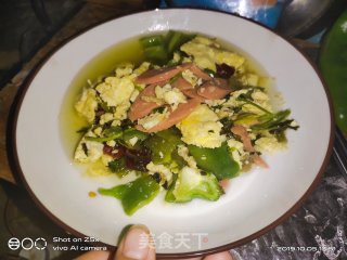 Stir-fried Ham with Eggs and Green Peppers recipe