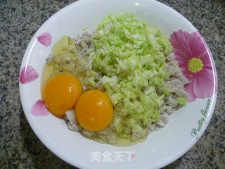 Cabbage and Black Rice Steamed Pancakes recipe