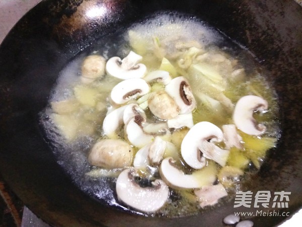 Winter Bamboo and Mushroom Chicken Soup recipe