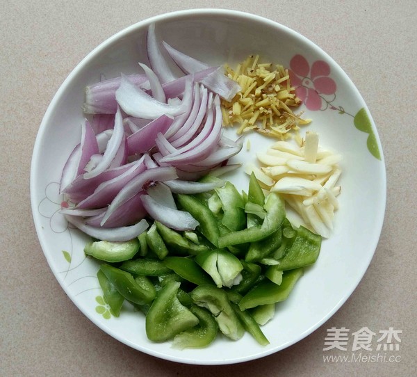 Spicy Fried Cuttlefish Pork recipe