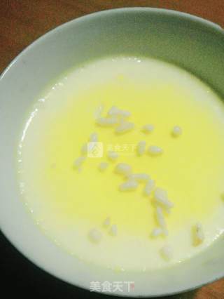 Double Skin Milk with Egg Yolk recipe