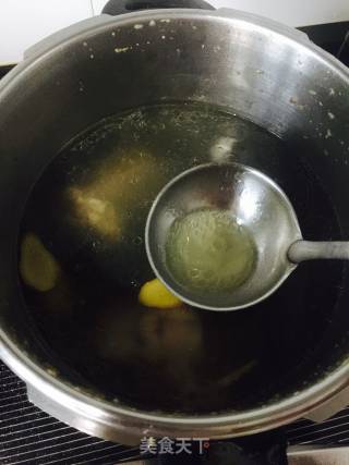 Kelp Bone Soup recipe