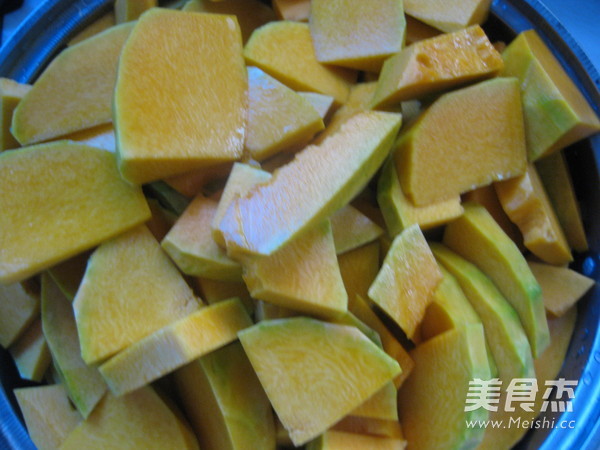 Pumpkin Purple Sweet Potato Round recipe