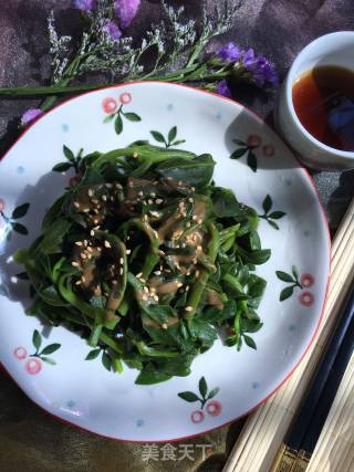 Sesame Sauce Tianqicai recipe