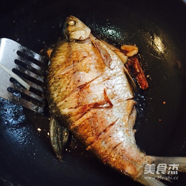 Delicious Braised Wuchang Fish recipe