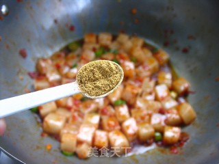 Easy Cooking of Intestinal Scavenger-roasted Konjac Tofu recipe