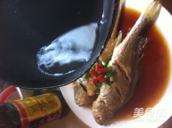 Fried and Steamed Small Yellow Croaker recipe