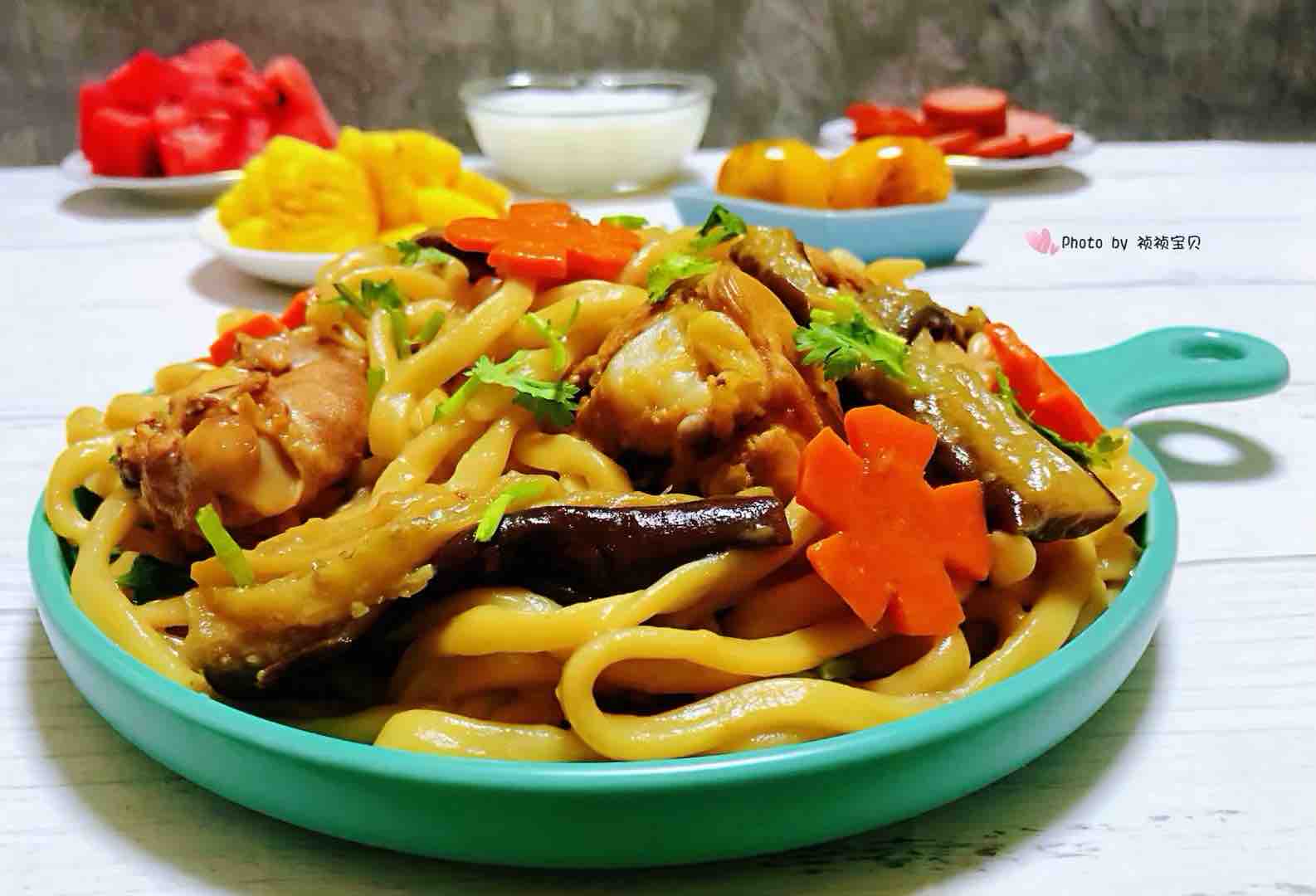 Braised Noodles with Chicken Drumsticks and Eggplant recipe
