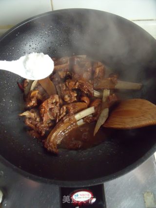 How Can You Miss The Most Powerful Nourishing Dish in Winter Tonic-braised Lamb recipe