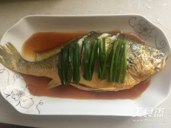 Steamed Yellow Croaker recipe