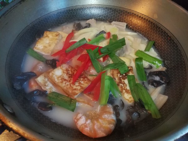 Three Fresh Tofu Pot recipe