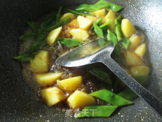 Carob and Potato Wide Noodles recipe