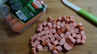 [homel is As Delicious As 18, and The "banquet" is Astonishing] Full of Colors——crispy Sausage Assorted Dice recipe