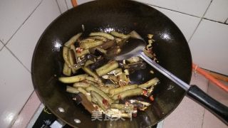 Stir-fried Beans with Black Eggplant recipe
