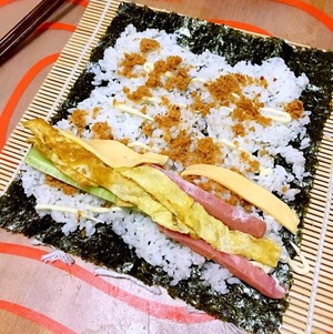 Kids' Favorite Roll Sushi recipe