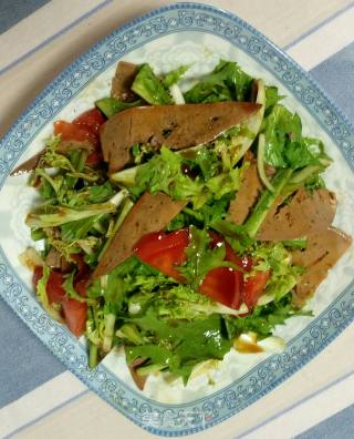 Bitter Chrysanthemum Mixed with Pork Liver recipe