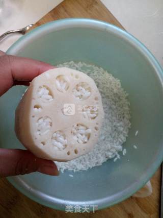 Rock Sugar Glutinous Rice Lotus Root recipe