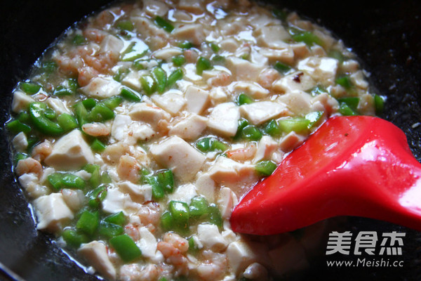 Braised Tofu with Seafood recipe