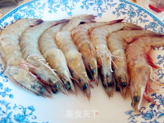 Delicious and Easy to Cook-three Cups of Dry Roasted Prawns recipe