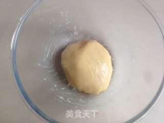 Cantonese Style Durian Mung Bean Moon recipe