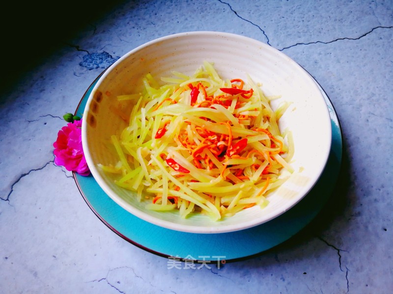Cordyceps Flower Mixed Lettuce Shreds recipe