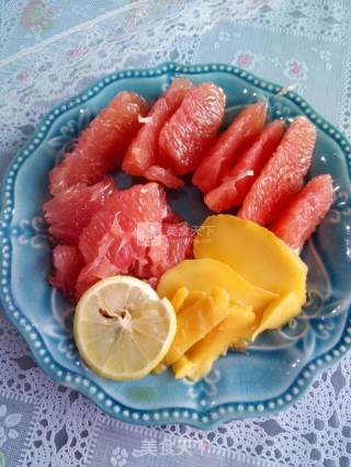Grapefruit Mango Juice recipe