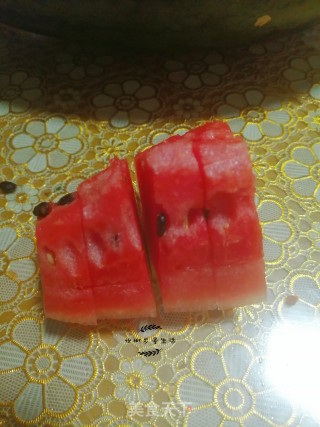Eat Watermelon Skillfully recipe