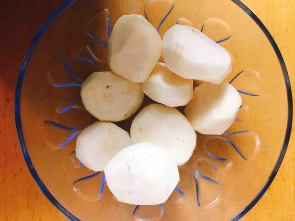 Calla Lily and Lotus Root Chicken Soup recipe