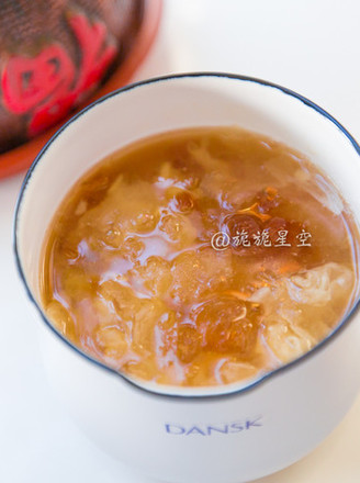 Peach Gum White Fungus Soup recipe