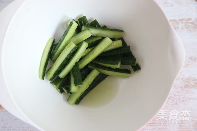 Hot and Sour Cucumber Strips recipe