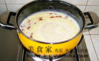 Beauty Products-wolfberry Wine Stuffed Egg Stew recipe