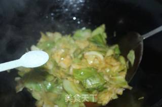 Cabbage with Tomato Sauce recipe