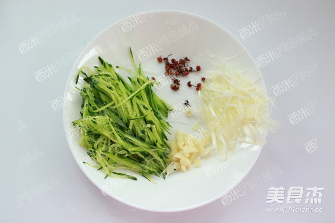 Chili Oil Mixed with Bean Curd recipe