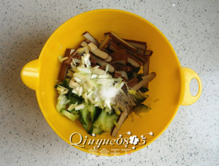 Cucumber Mixed with Dried Bean Curd recipe