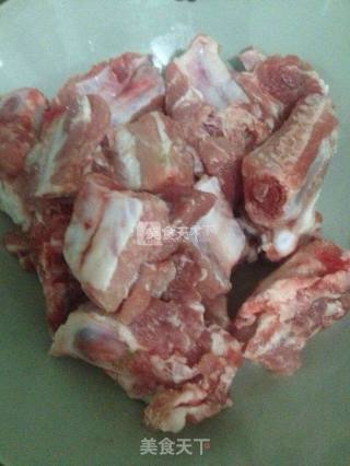 Ribs Stewed with White Radish recipe