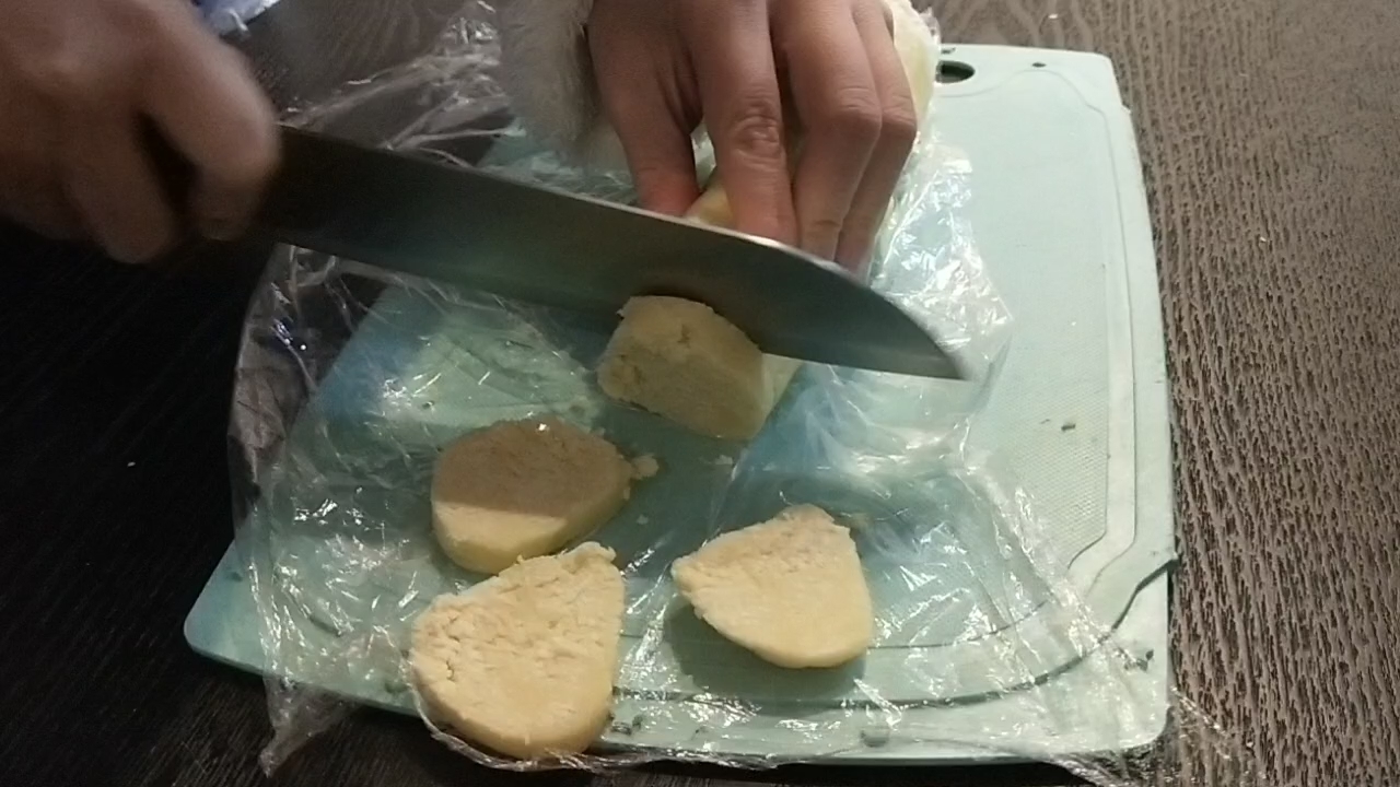 Coconut Biscuits that are Crisp to The Scum recipe