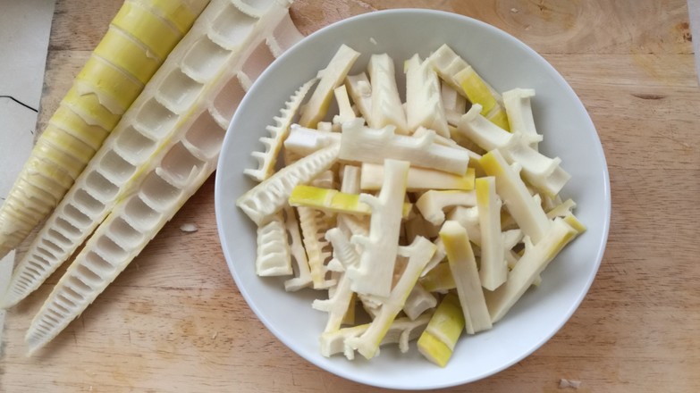 Braised Spring Bamboo Shoots in Oil recipe