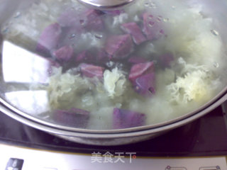 Purple Sweet Potato and Tremella Soup recipe