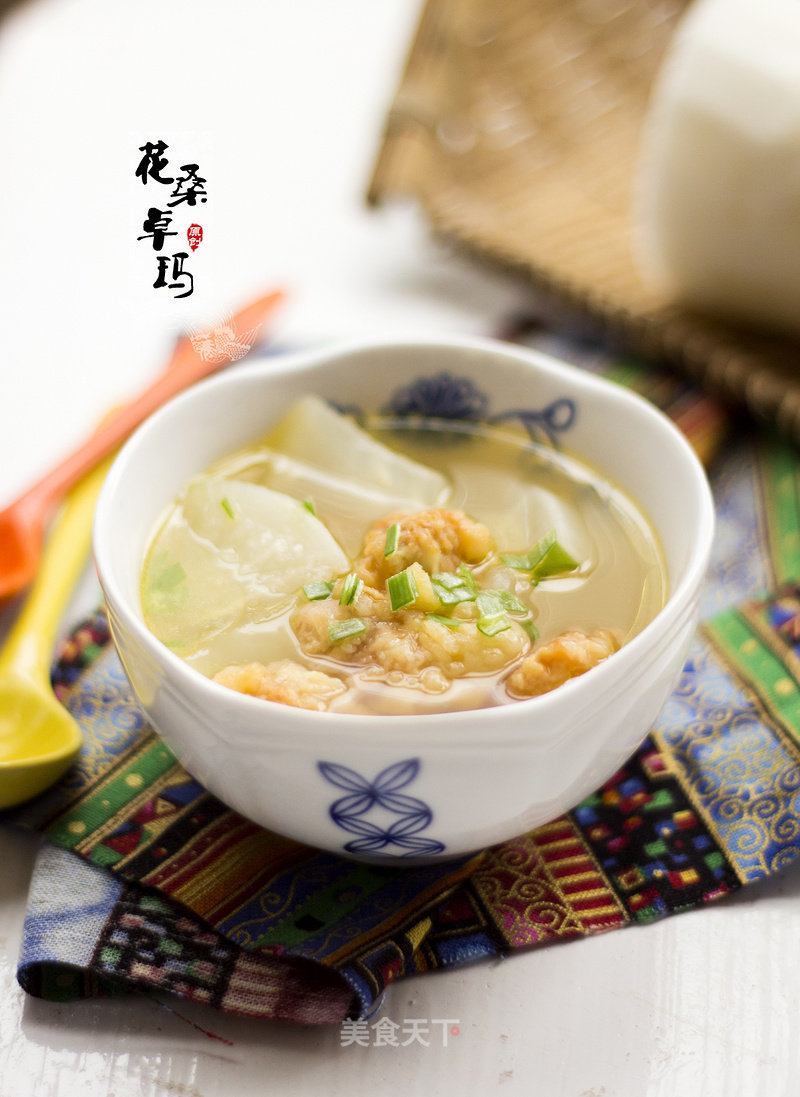 An Essential Warming Soup for Early Winter-crispy Pork and Carrot Soup recipe