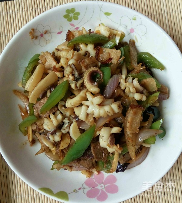 Spicy Fried Cuttlefish Pork recipe