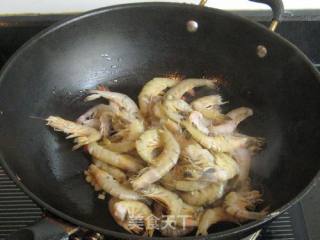 Stir-fried White Shrimp with Garlic Spicy recipe