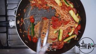 Tuna and Vegetable Pasta-appetizing and Delicious, Lowering Blood Fat recipe