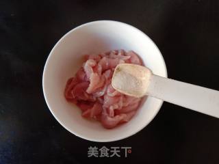 Stir-fried Pork with Green Red Pepper and Onion recipe